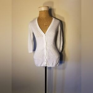 Absolutely Creative Worldwide White Cardigan Size Medium